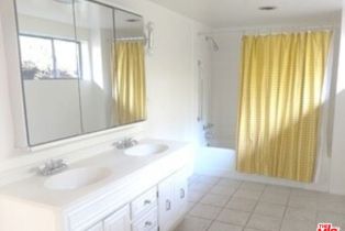 Single Family Residence, 809 Toulon dr, Pacific Palisades, CA 90272 - 10