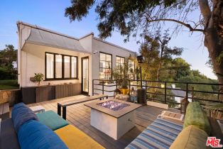 , 9314 Lloydcrest dr, Beverly Hills, CA 90210 - 2