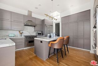 , 9314 Lloydcrest dr, Beverly Hills, CA 90210 - 8