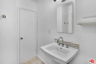 Single Family Residence, 10746 Cranks rd, Culver City, CA 90230 - 13