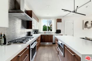 Single Family Residence, 12504 Kling st, Studio City, CA 91604 - 3