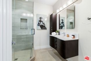 Single Family Residence, 12504 Kling st, Studio City, CA 91604 - 12