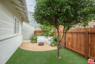 Single Family Residence, 732 Toledo walk, Long Beach, CA 90813 - 12