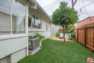 Single Family Residence, 732 Toledo walk, Long Beach, CA 90813 - 11