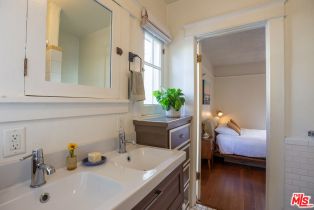 Single Family Residence, 732 Toledo walk, Long Beach, CA 90813 - 43