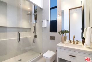 Single Family Residence, 745 Sunset ave, Venice, CA 90291 - 46