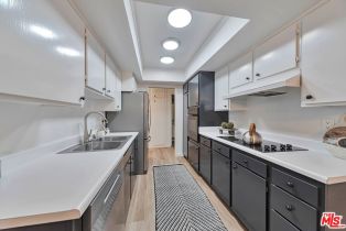 Condominium, 5870 Green Valley cir, Culver City, CA 90230 - 5