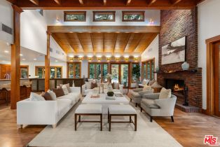 Single Family Residence, 5045   Oakdale Ave, Woodland Hills, CA  Woodland Hills, CA 91364