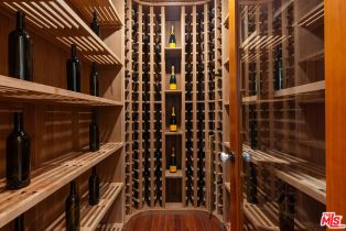 Single Family Residence, 5045 Oakdale ave, Woodland Hills, CA 91364 - 33