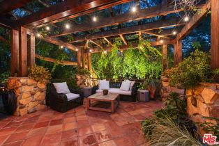 Single Family Residence, 5045 Oakdale ave, Woodland Hills, CA 91364 - 5