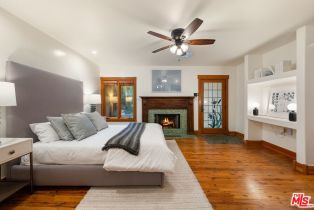 Single Family Residence, 5045 Oakdale ave, Woodland Hills, CA 91364 - 31