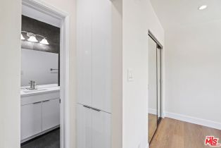 , 2001 Penmar ave, Venice, CA 90291 - 8