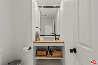 Single Family Residence, 4370 Park Monte Nord, Calabasas, CA 91302 - 19