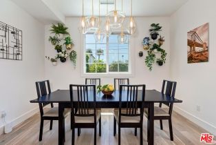 , 2435 Louella ave, Venice, CA 90291 - 8