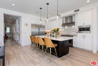 , 2435 Louella ave, Venice, CA 90291 - 5