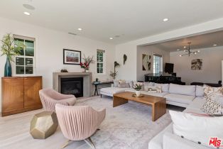 , 2435 Louella ave, Venice, CA 90291 - 3