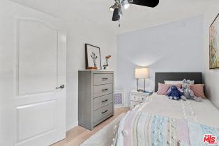 Residential Income, 14747 Hartsook st, Sherman Oaks, CA 91403 - 29