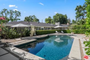 Single Family Residence, 4658   Del Moreno Dr, Woodland Hills, CA  Woodland Hills, CA 91364