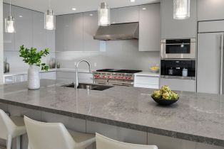 Condominium, 425 Palm dr, Beverly Hills, CA 90210 - 2