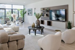 Condominium, 425 N Palm Dr, Beverly Hills, CA  Beverly Hills, CA 90210