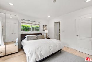Single Family Residence, 14745 Hartsook st, Sherman Oaks, CA 91403 - 19