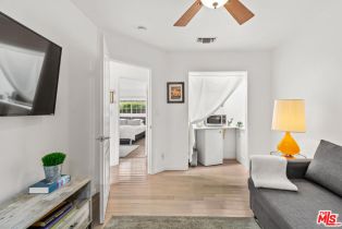 Single Family Residence, 14745 Hartsook st, Sherman Oaks, CA 91403 - 26