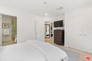 Single Family Residence, 14745 Hartsook st, Sherman Oaks, CA 91403 - 21