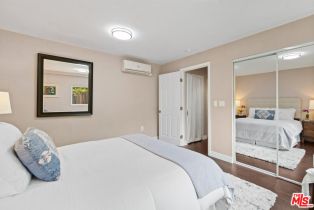 Single Family Residence, 14745 Hartsook st, Sherman Oaks, CA 91403 - 47