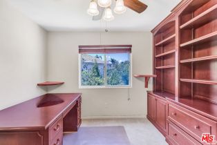 , 24901 Vista Verenda, Woodland Hills, CA 91367 - 31