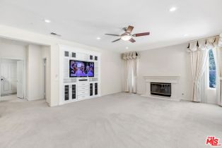 , 24901 Vista Verenda, Woodland Hills, CA 91367 - 45