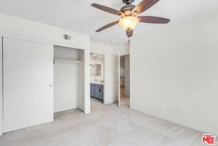 , 24901 Vista Verenda, Woodland Hills, CA 91367 - 36