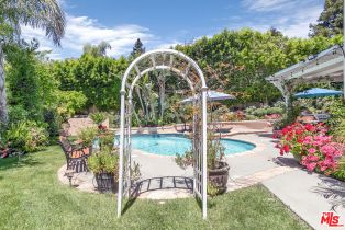 , 24901 Vista Verenda, Woodland Hills, CA 91367 - 65