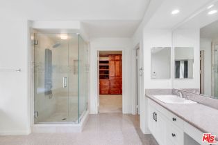 , 24901 Vista Verenda, Woodland Hills, CA 91367 - 22