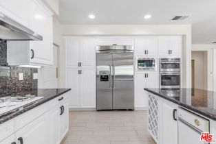 , 24901 Vista Verenda, Woodland Hills, CA 91367 - 52