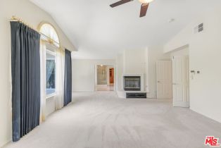 , 24901 Vista Verenda, Woodland Hills, CA 91367 - 17