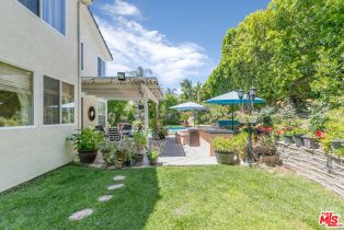 , 24901 Vista Verenda, Woodland Hills, CA 91367 - 68