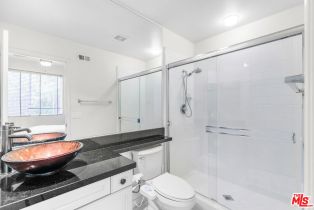 , 24901 Vista Verenda, Woodland Hills, CA 91367 - 60