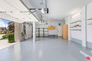 , 24901 Vista Verenda, Woodland Hills, CA 91367 - 73