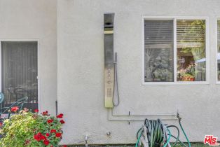 , 24901 Vista Verenda, Woodland Hills, CA 91367 - 69