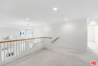 , 24901 Vista Verenda, Woodland Hills, CA 91367 - 14