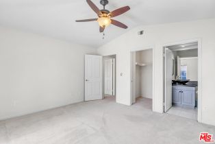 , 24901 Vista Verenda, Woodland Hills, CA 91367 - 39