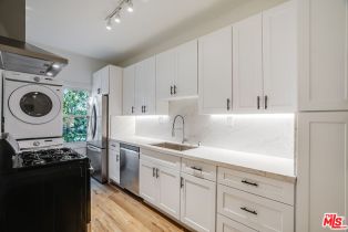 , 151 Swall dr, Beverly Hills, CA 90211 - 4