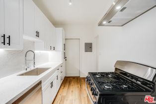 , 151 Swall dr, Beverly Hills, CA 90211 - 6