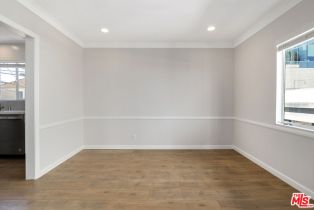 Apartment, 121 Crescent dr, Beverly Hills, CA 90212 - 3