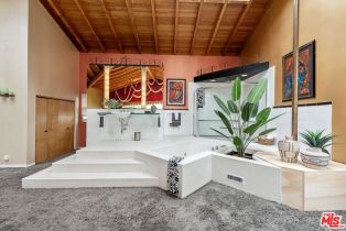 Single Family Residence, 2228 Walnut ave, Venice, CA 90291 - 19