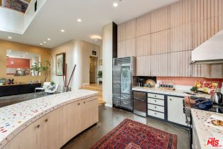 Single Family Residence, 2228 Walnut ave, Venice, CA 90291 - 13