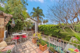 Single Family Residence, 2228 Walnut ave, Venice, CA 90291 - 40