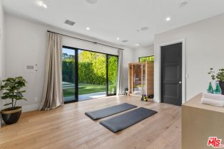 Single Family Residence, 17401 Rancho st, Encino, CA 91316 - 27