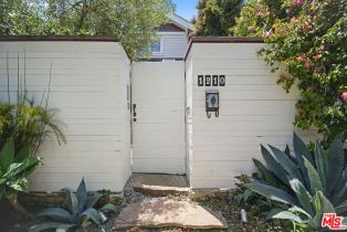 Single Family Residence, 1210 Cabrillo ave, Venice, CA 90291 - 3
