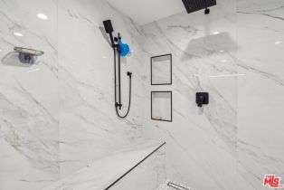 Single Family Residence, 4900 Queen Victoria rd, Woodland Hills, CA 91364 - 39